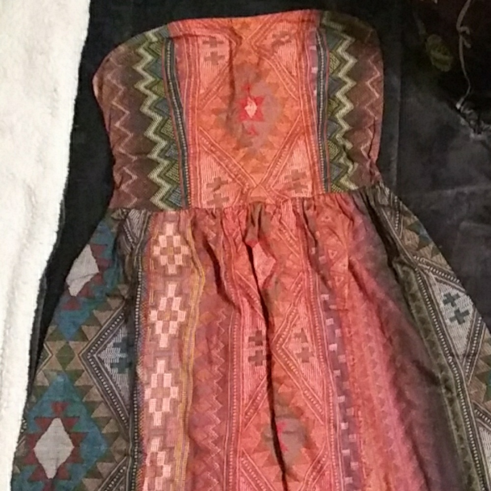 Strapless dress